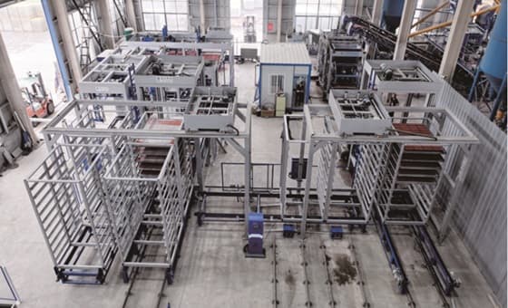 خط إنتاج بلاط الجدران والأرضيات مع الإطار في مصنع عميلنا في آنهوي