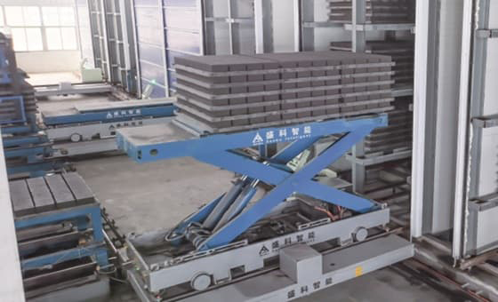 خط إنتاج الطوب الخرساني الصلب في مصنع عملائنا في تايتشو