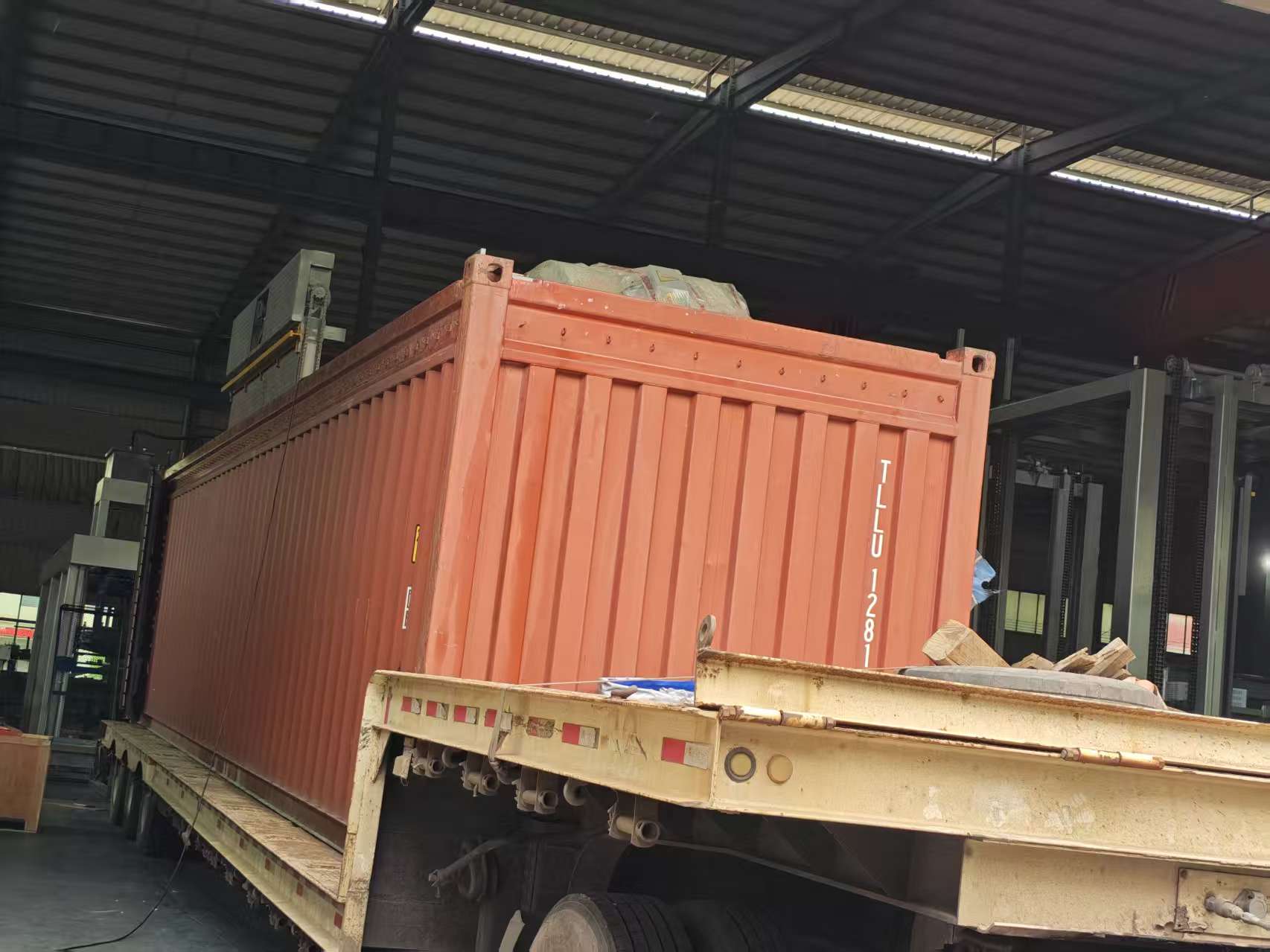 قامت شركتنا بشحن خط إنتاج تصنيع الطوب الأوتوماتيكي بالكامل إلى كوريا الجنوبية